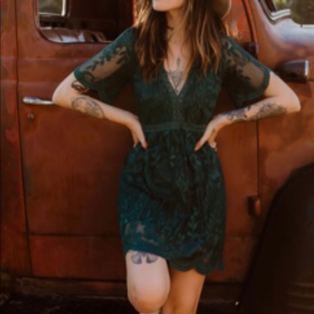 Bella Ella Green Lace dress
